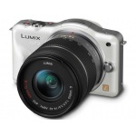 Цифровой фотоаппарат Panasonic Lumix DMC-GF3K White 14-42mm Kit