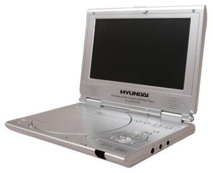 DVD плеер Hyundai H-LCDVD703