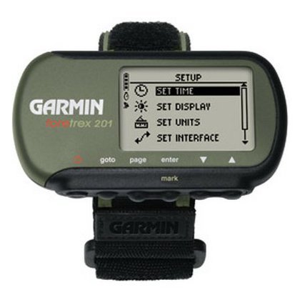 GPS навигатор Garmin Foretrex 201